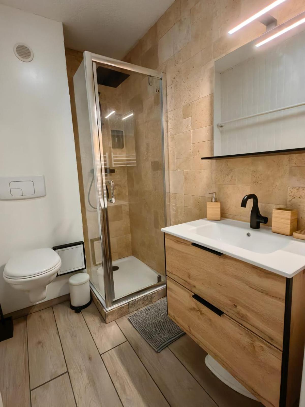 Grand Studio 4 A 6 Personnes, Au Pied Des Pistes Vars  Buitenkant foto
